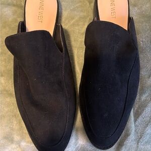 Nine West Black Suede Mules/Loafers 10